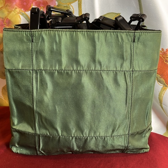 Prada Green Nylon Tessuto purse (RARE) - Picture 2 of 9